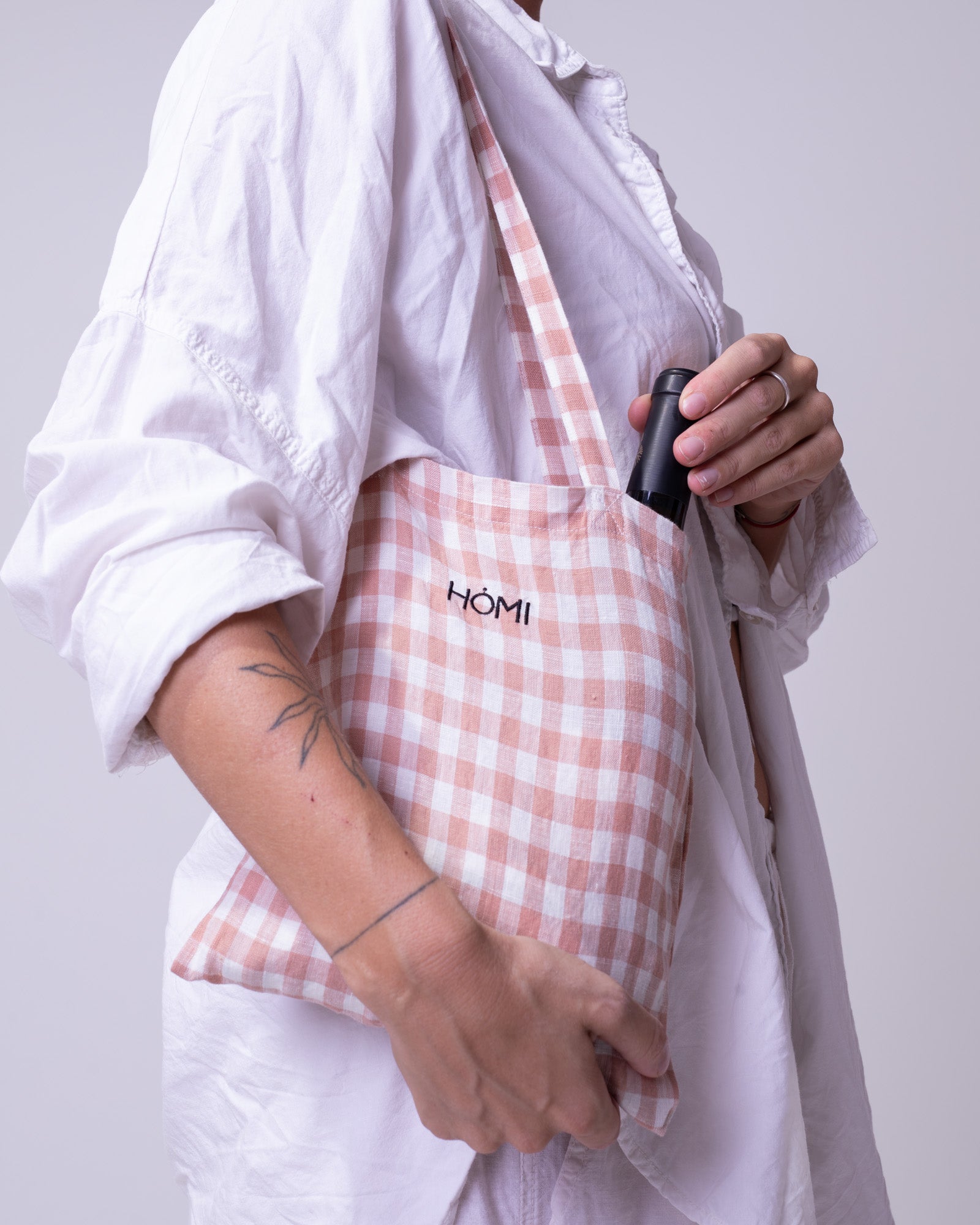 תיק צד פשתן- ורוד משובץ