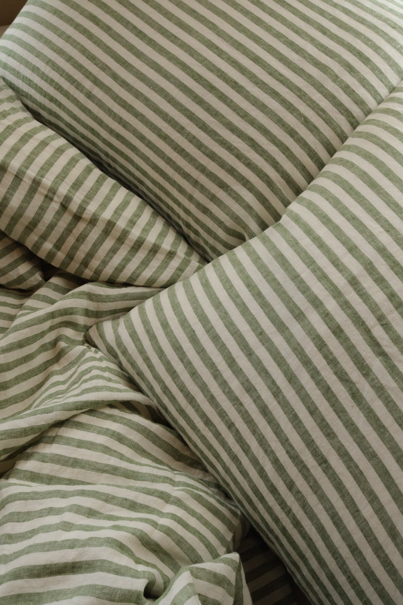 מצעי פשתן - פסים ירוקים